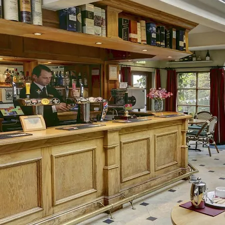 Pavilion Hotel, Bw Signature Collection