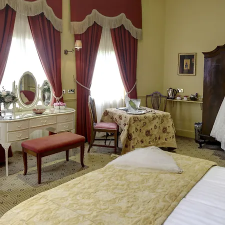 Pavilion Hotel, Bw Signature Collection يورك