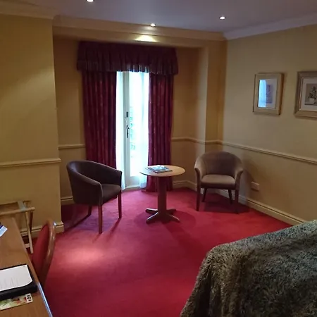 Pavilion Hotel, Bw Signature Collection فندق