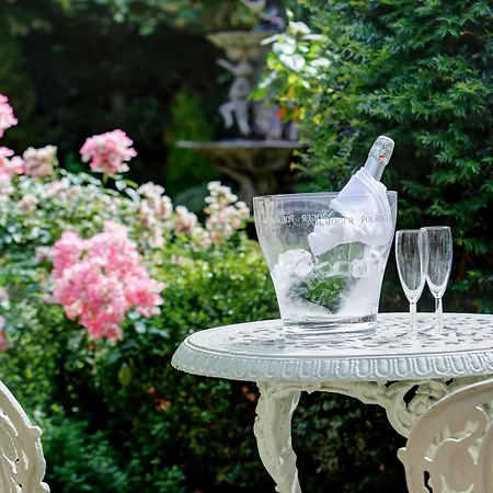 Pavilion Hotel, Sure Collection By Western 3*