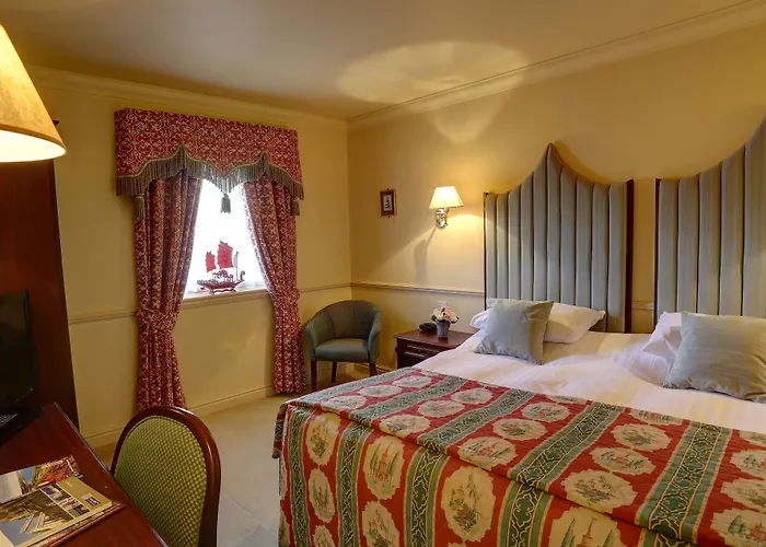 Otel Pavilion Hotel, Bw Signature Collection 3*