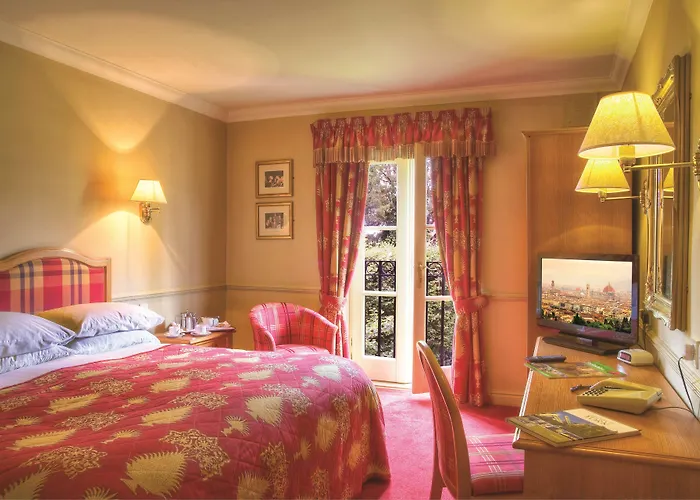 Pavilion Hotel, Bw Signature Collection 酒店 3*