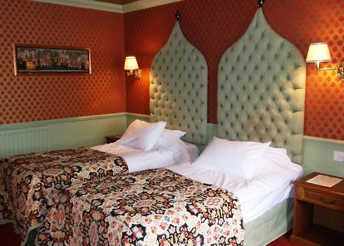 Pavilion Hotel, Bw Signature Collection