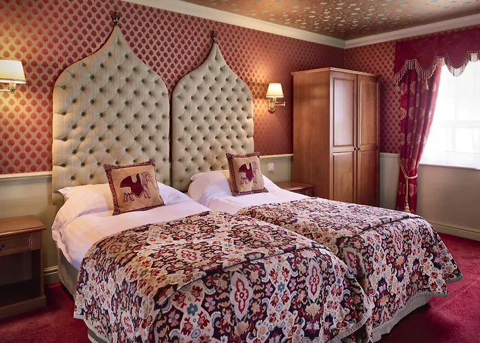 Pavilion Hotel, Bw Signature Collection Otel