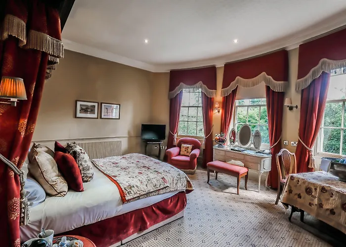 Pavilion Hotel, Bw Signature Collection Otel 3*