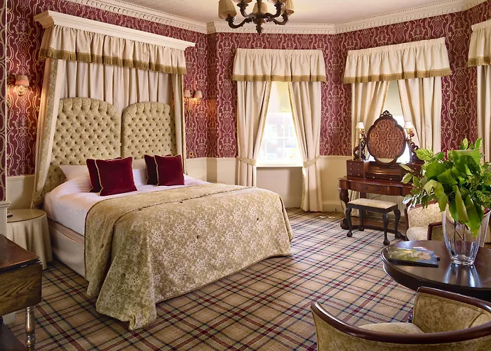 Pavilion Hotel, Bw Signature Collection Otel 3*