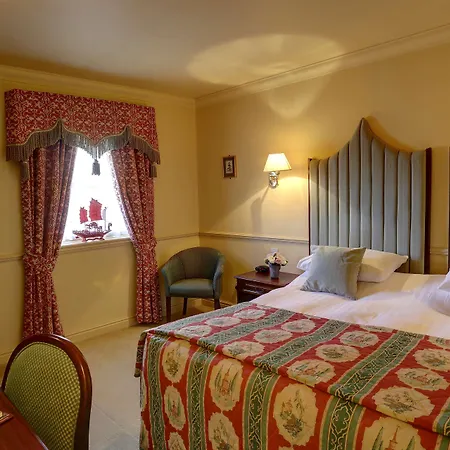 ホテル Pavilion Hotel, Bw Signature Collection 3*