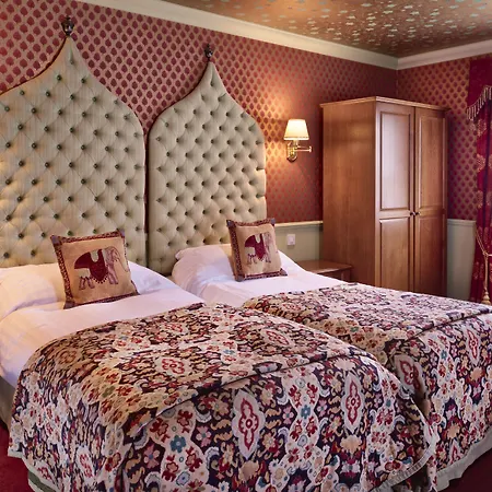 Pavilion Hotel, Bw Signature Collection Hotel