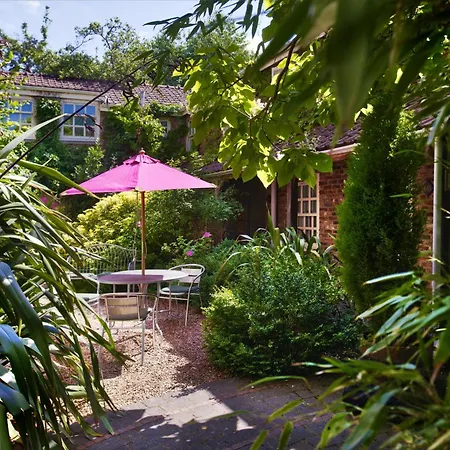 Pavilion Hotel, Bw Signature Collection 3* York